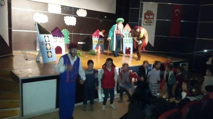 Cizreli &Ccedil;ocuklar &lsquo;nasrettin Hoca&rsquo; İle G&uuml;ld&uuml;