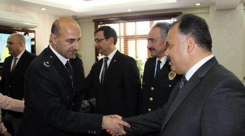 T&uuml;rk Polis Teşkilatı 171. Kuruluş Yıl D&ouml;n&uuml;m&uuml;n&uuml; Kutluyor