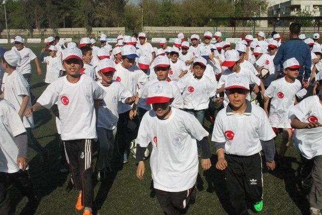 Cizre’de Spor Şöleni Başladı