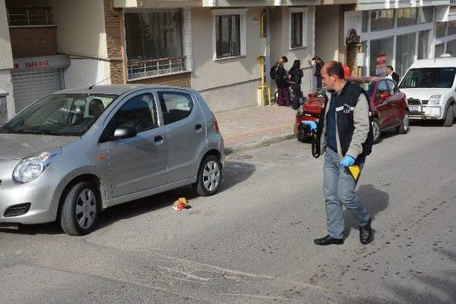 Silah Çeken Şahıs Polisten Kaçamadı