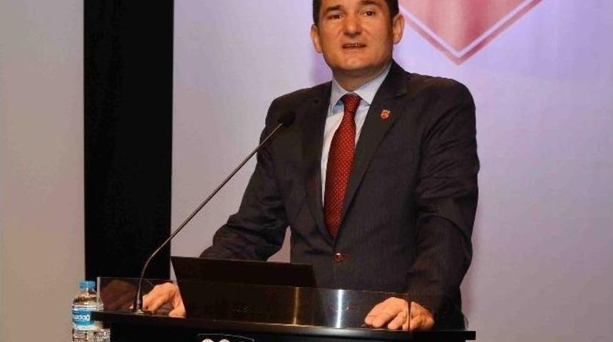 Berrak Kutsoy: "girişimci, İnsan Yaşamına Dokunan Kişidir"