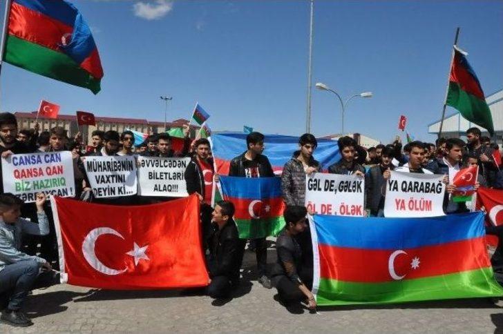 Kafkas Üniversitesi Öğrencilerinden Ermenistan’a Tepki G5