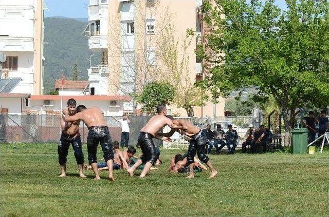 Pehlivanlar, Sezonun İlk Güreşi İçin Hazırlanıyor