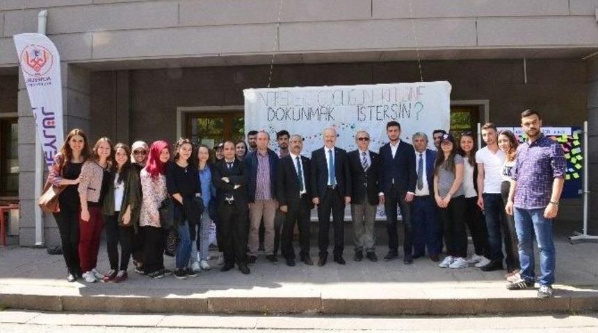 Kafaoğlu Hakkari&rsquo;deki &Ccedil;ocukların Y&uuml;reğine Dokundu