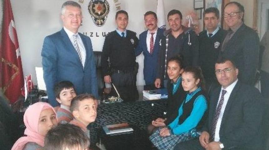 Tuzluk&ccedil;u&rsquo;da Polis Haftası Kutlaması