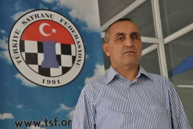 Malatyaspor&rsquo;un İlk Amigosu &lsquo;amigo Tavşan&rsquo; &Ouml;l&uuml;m Yıld&ouml;n&uuml;m&uuml;nde Anılıyor 2