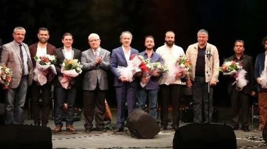 Ga&uuml;n&rsquo;de &lsquo;nefeslenişler&rsquo; M&uuml;zik Dinletisi