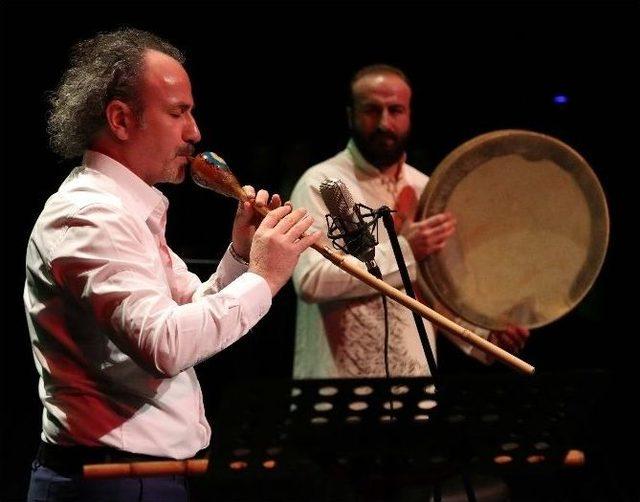 Gaün’de ‘nefeslenişler’ Müzik Dinletisi