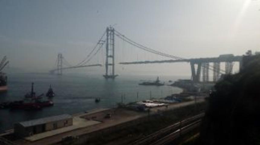 K&ouml;rfez&rsquo;in İki Yakasının Birleşmesine Metreler Kaldı