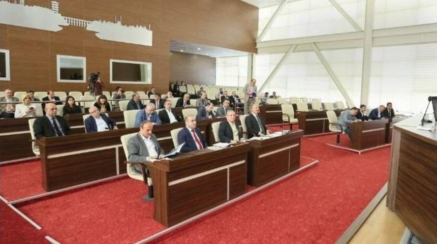 Sultangazi&rsquo;de 2015 Yılı Faaliyet Raporu Onaylandı