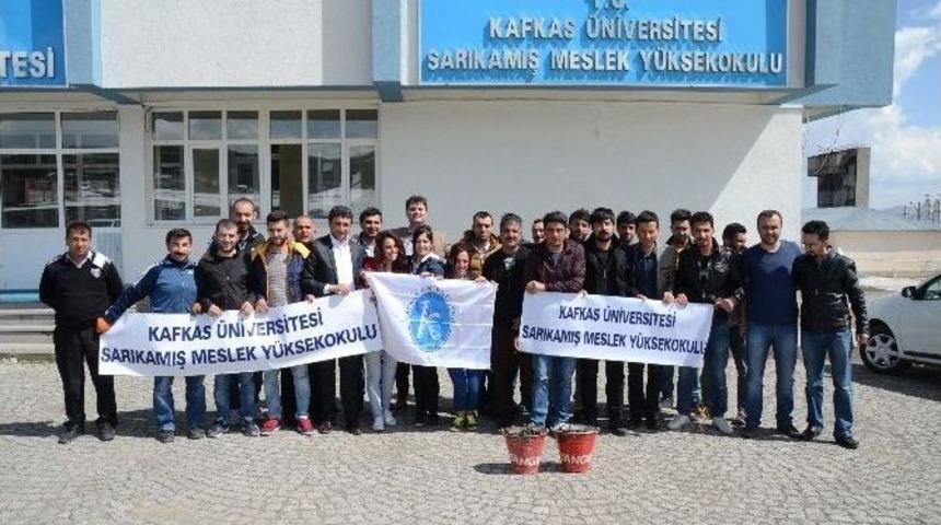 Sarıkamış&rsquo;ta Akademisyenler İle &Ouml;ğrenciler Sigarayı Bıraktı