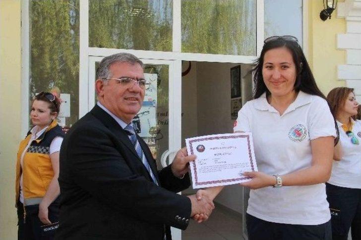 Fethiye’de 112 Acil Personeline Teşekkür Belgesi Yağdı G4