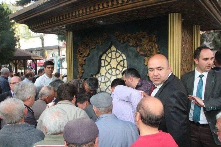 Çeşmelerden Şerbet Aktı G5