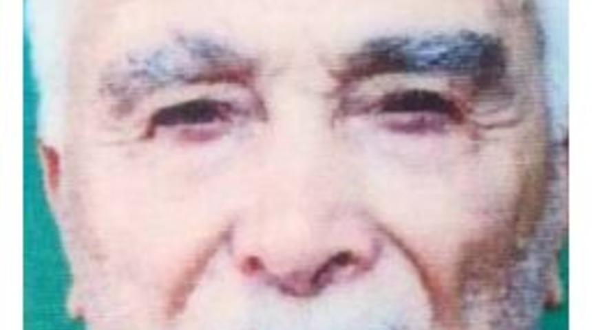 92 Yaşındaki Yaşlı Adam Ağaca Kendini Asarak İntihar Etti