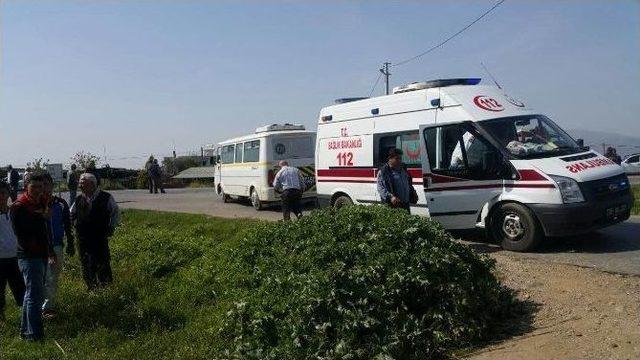 İzmir’de Faciadan Dönüldü: 21’i Öğrenci 24 Yaralı