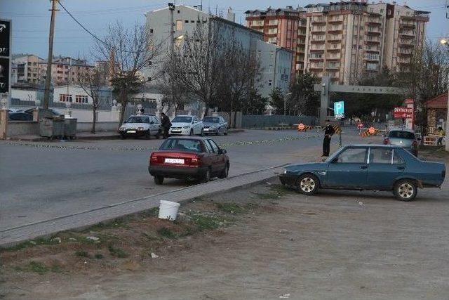 Jandarma Binası Yakınındaki Şüpheli Boya Kovası Paniğe Neden Oldu