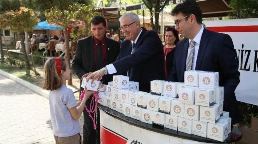 Kandil Simidi Geleneği Devam Ediyor