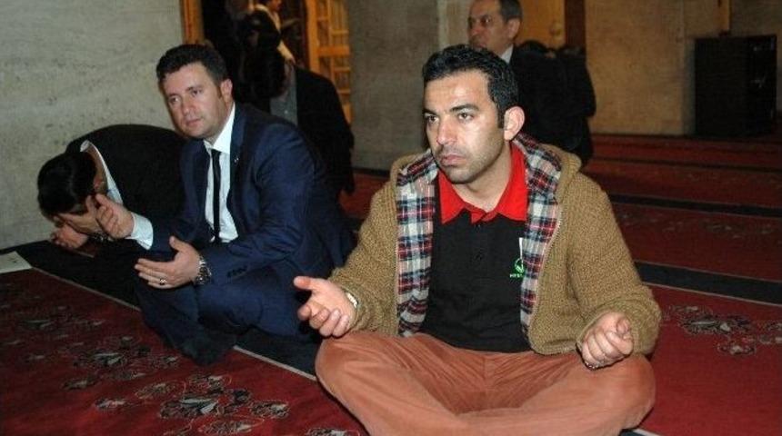 Başkent&rsquo;te Kandil Mutluluğu