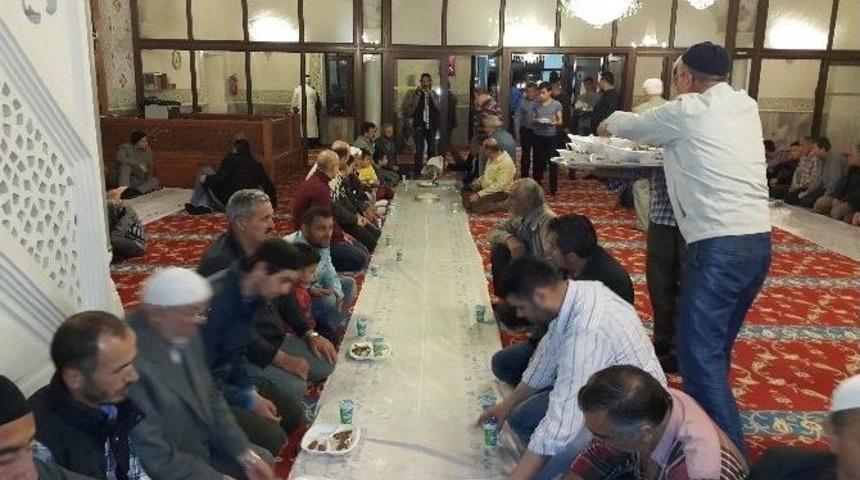 Asırlık Kandil Geleneği