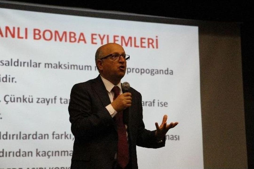 &Ouml;zcan: "orta Doğu&rsquo;da Ter&ouml;rizm Ermeni Ter&ouml;r&uuml; Olarak Başladı"