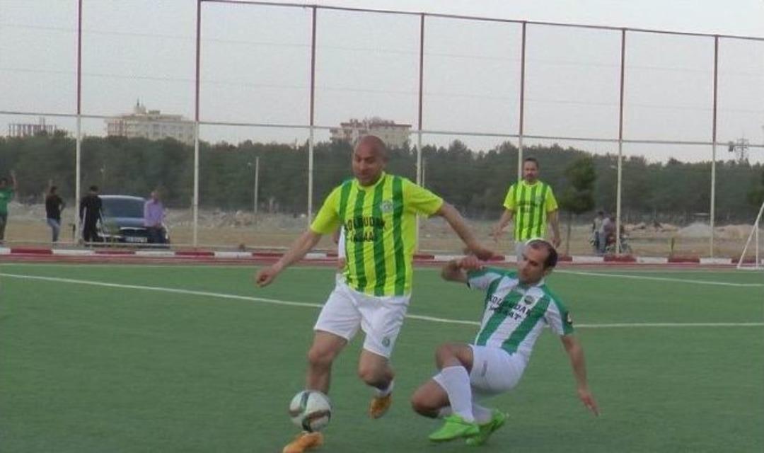 Eski Futbolcular Suriye Sınırında Ma&ccedil; Yaptı