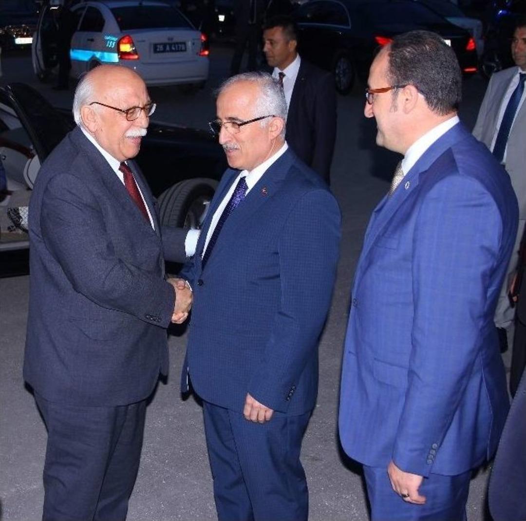 Bakan Avcı, Eskişehirspor İ&ccedil;in D&uuml;zenlenen Geceye Katıldı