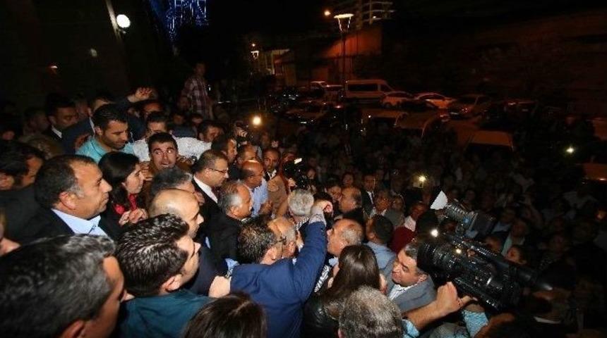 İzmir&rsquo;de R&uuml;şvet Operasyonu