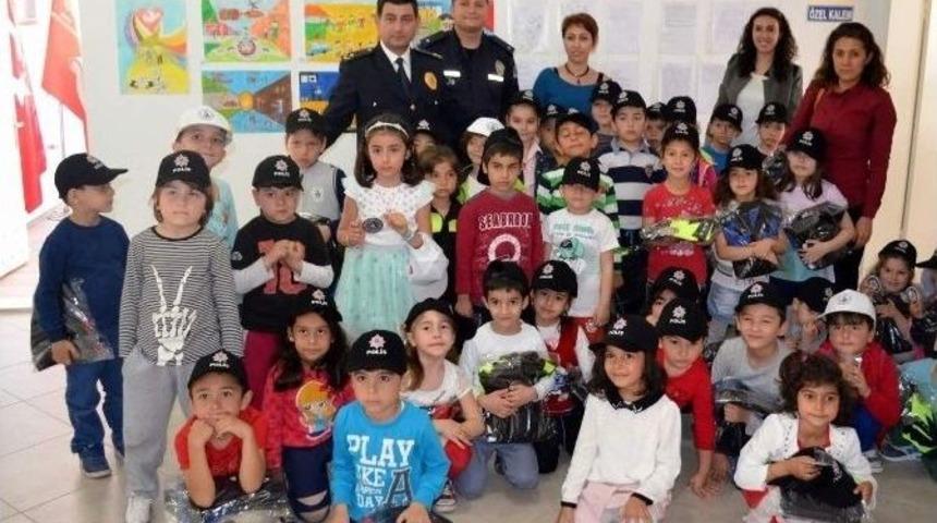 Dat&ccedil;a Polisi Minikleri Sevindirdi