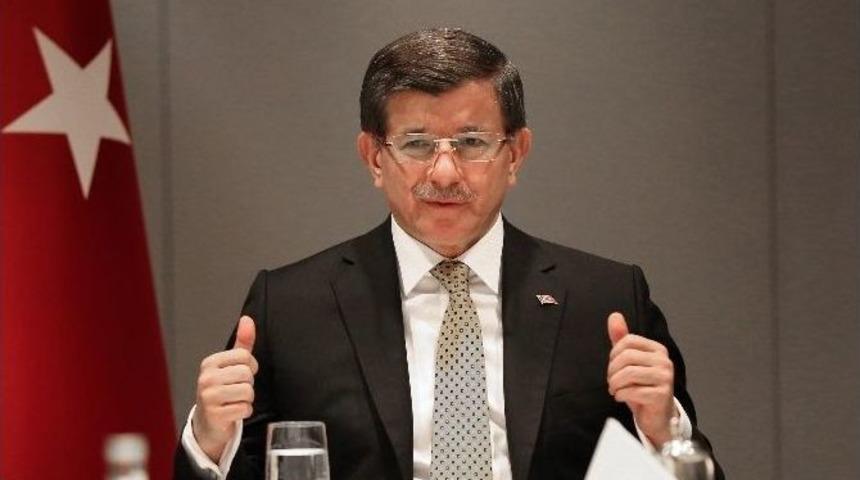 Başbakan Davutoğlu&rsquo;ndan &Ouml;nemli Mesajlar: