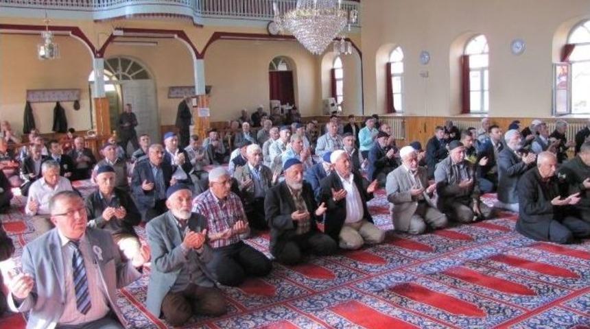 Hisarcık&rsquo;ta Şehit Polis Ve Askerler İ&ccedil;in Mevlit Okutuldu