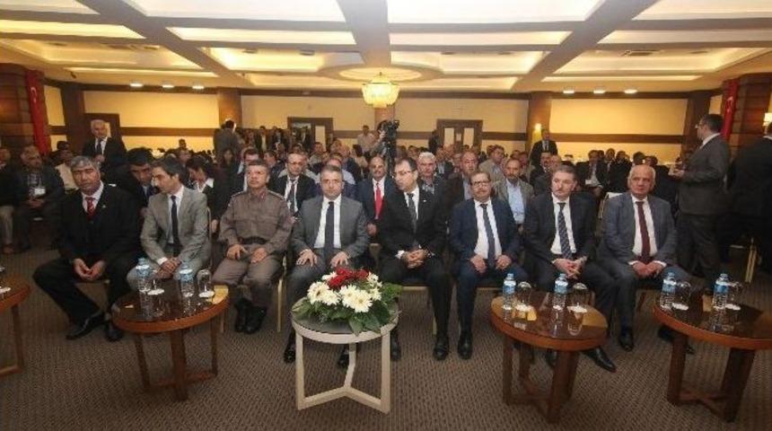 Menderes&rsquo;te Tarım Ve Hayvancılık &Ccedil;alıştayı Ger&ccedil;ekleşti