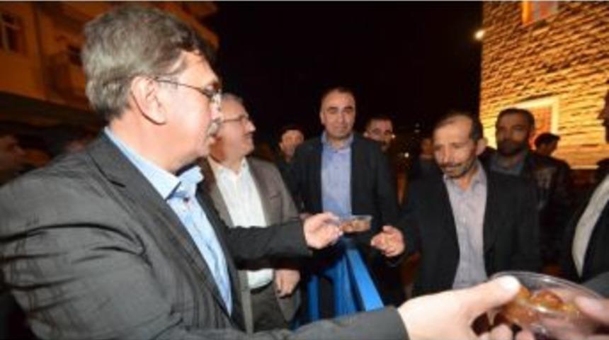 Pursaklar&rsquo;da Camiler Doldu Taştı