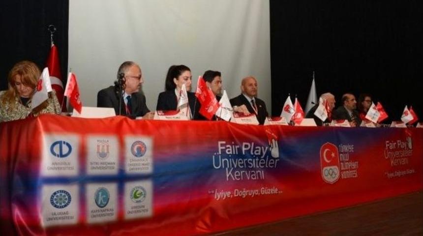 &Ccedil;om&uuml;&rsquo;de Sporda Fair Play Sempozyumu Ger&ccedil;ekleştirildi