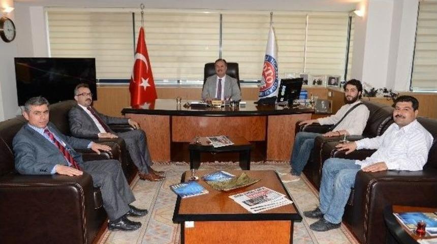 Pamukkale Uluslar Arası &Ouml;ğrenci Derneği&rsquo;nden Başkan &Ouml;zer&rsquo;e Ziyaret