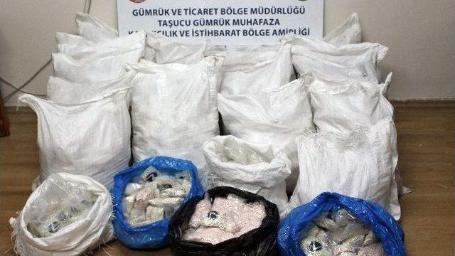 Dedektör Köpek Oli Gübre Çuvalında Uyuşturucu Buldu