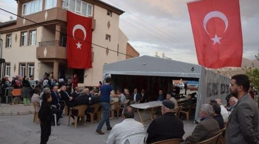 Osb&rsquo;den Şehit Ailelerine Taziye Ziyareti