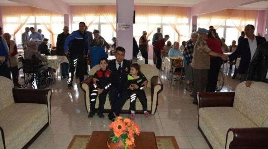 Polisler, Yaşlıları Unutmadı