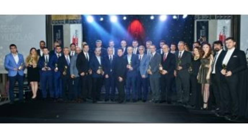 Nil&uuml;fer Dernekler Yerleşkesi&rsquo;ne &Ouml;d&uuml;l