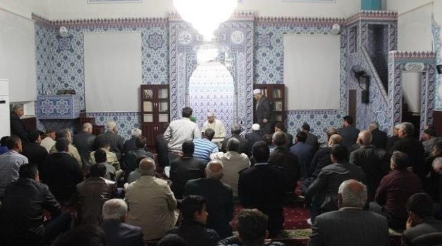 Yavuzeli&rsquo;nde Regaip Kandili Kutlandı