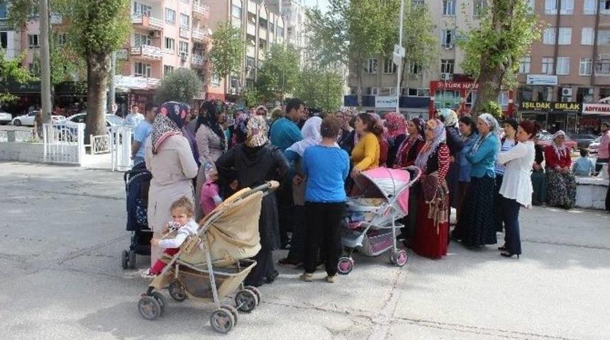 Mahalle Sakinlerinin Okul Tepkisi