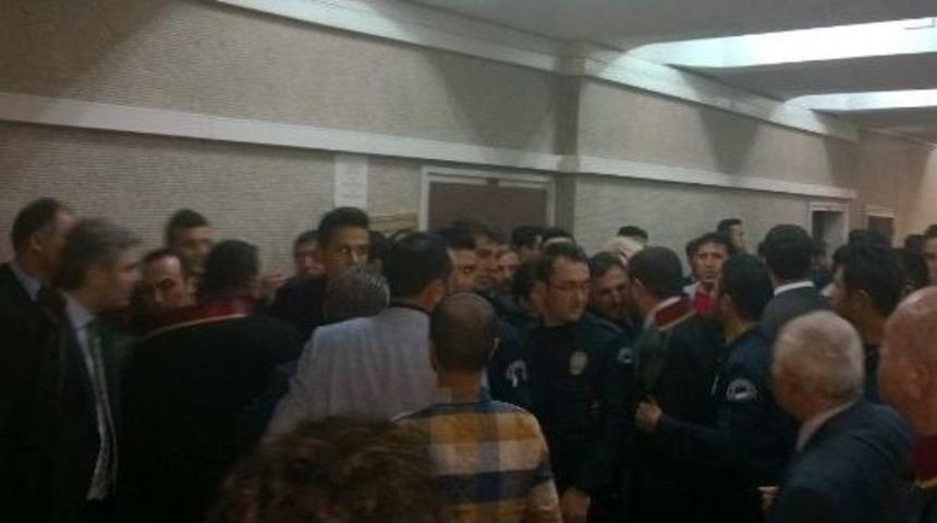 Mhp Davasında Gerginlik