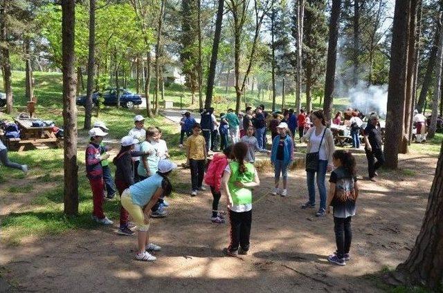 Balıkesir’de Fidan Dikim Şenliği