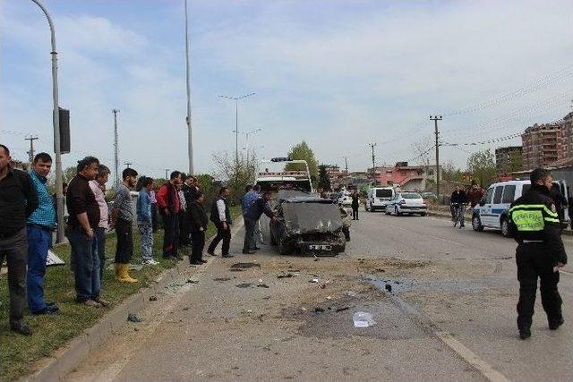 Çarşamba’da Trafik Kazası: 3 Yaralı