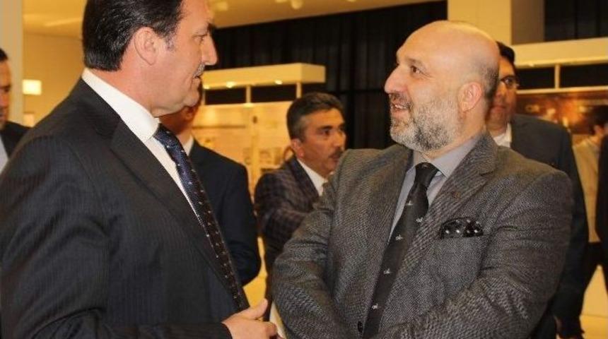 Bursa&rsquo;nın Fethi Şenlikleri Sempozyumla Başladı