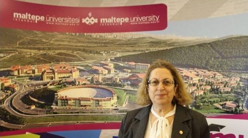 Prof. Dr. &Ccedil;otuks&ouml;ken: &ldquo;şiddete Karşı Kurum Ya Da K&uuml;lt&uuml;rel Normları Değil İnsanı Korumalıyız&rdquo;