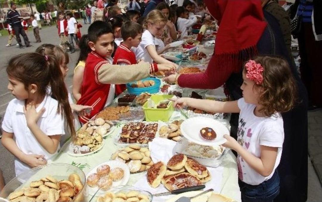 Balıkesir&rsquo;de Anne Eli Kermesi