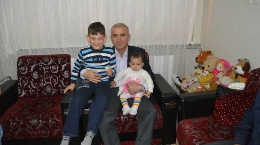 Otizmli Arda&rsquo;ya Kaymakam Ziyareti