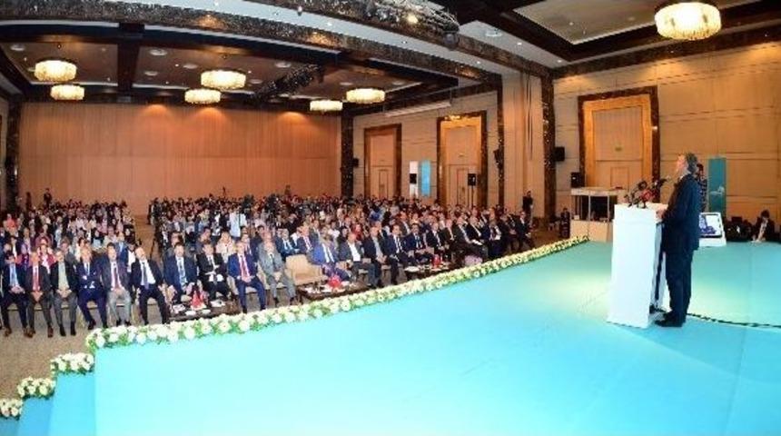 Konya&rsquo;da Sel&ccedil;uklular Ve Ha&ccedil;lılar Sempozyumu Başladı
