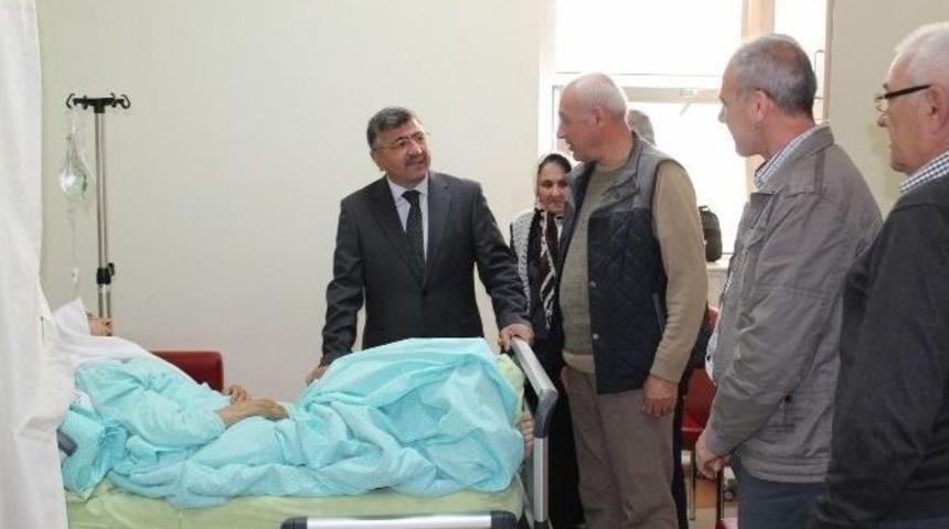 Niğde Belediye Başkan Faruk Akdoğan&rsquo;dan Hasta Ziyareti