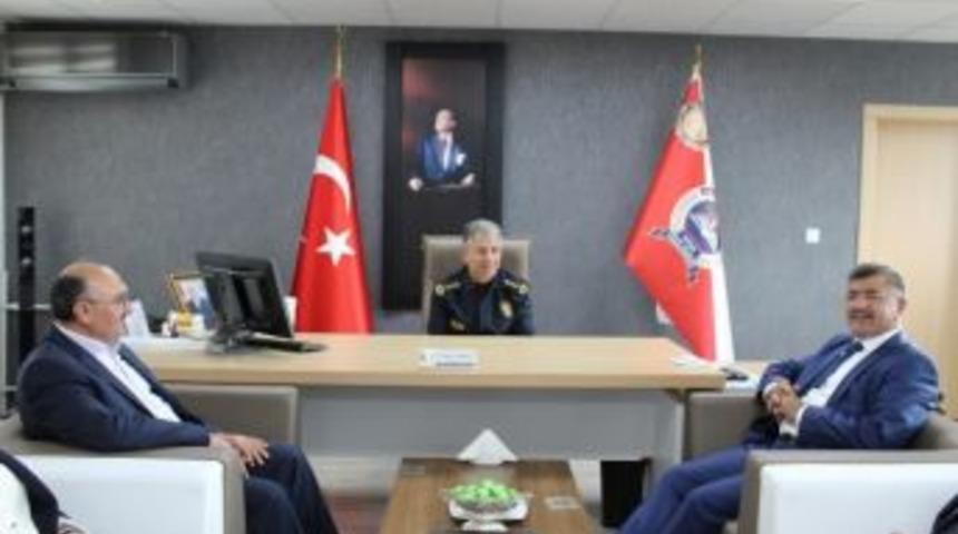 Başkan Akdoğan&rsquo;dan Polis Teşkilatı&rsquo;na Kutlama Ziyareti